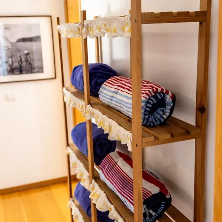 Beachfront 3bdr On Marginal Boulevard São Martinho do Porto