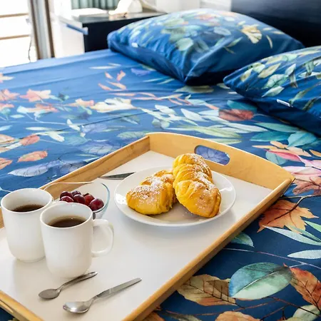 Beachfront 3bdr On Marginal Boulevard Lägenhet São Martinho do Porto