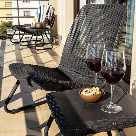 Appartement Beachfront 3bdr On Marginal Boulevard
