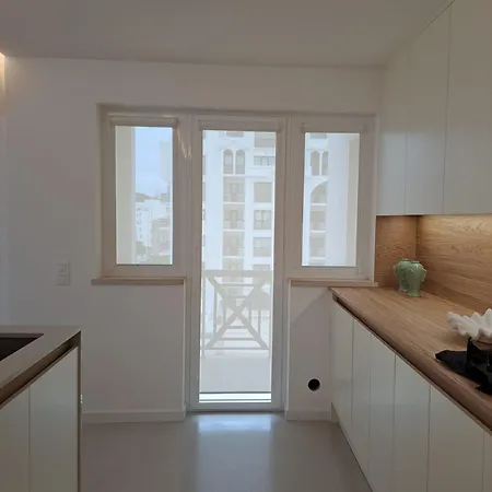 Beachfront 3bdr On Marginal Boulevard Appartement *