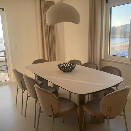 Beachfront 3bdr On Marginal Boulevard شقة *