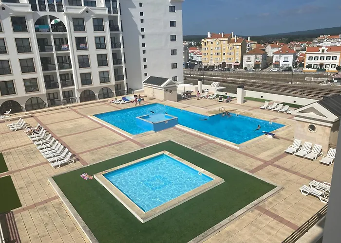 Beachfront 3bdr On Marginal Boulevard Apartamento